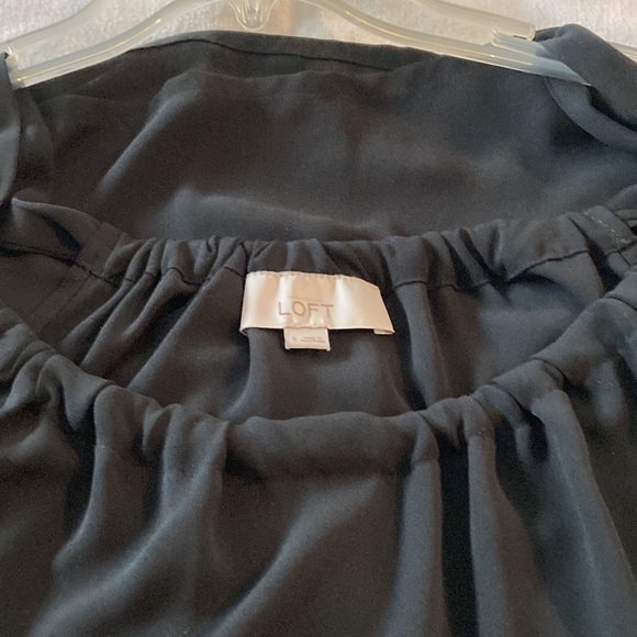 LOFT Sleeveless Racerback Black Dressy Top Size S in excellent condition - Picture 5 of 6